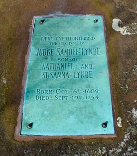 Plaque on Samuel Lynde's Tablet